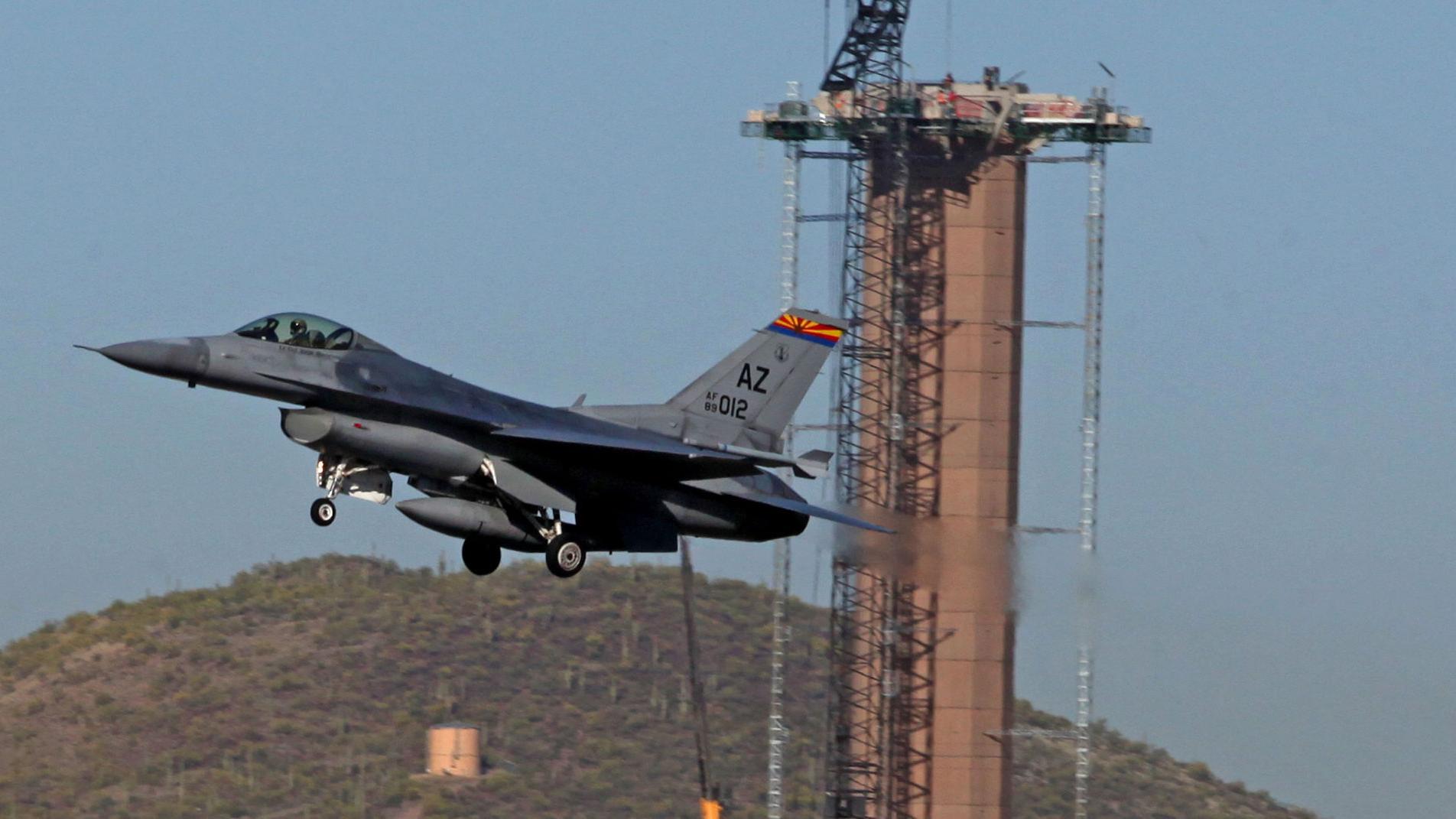 Gate access for Air National Guard problematic at Tucson airport